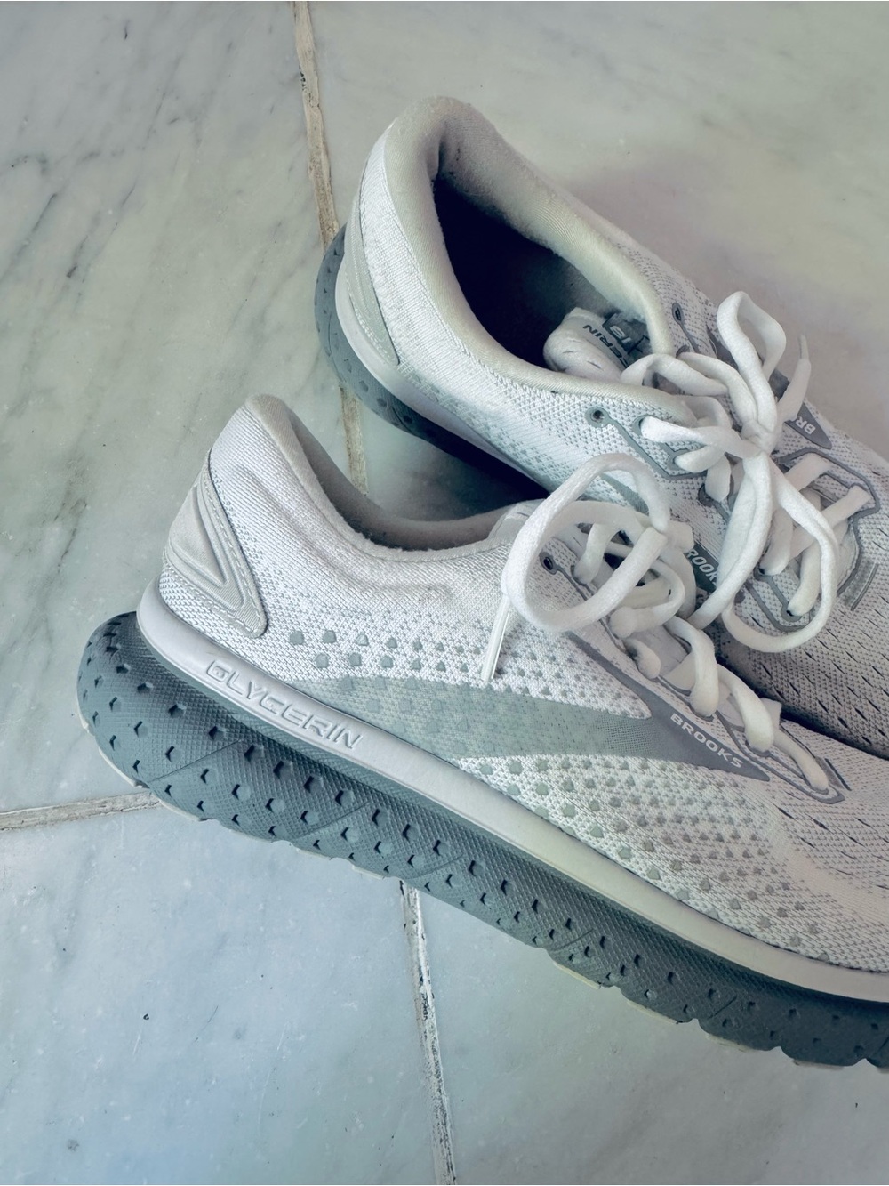 Brooks Glycerin 18 - Picture 2 of 5